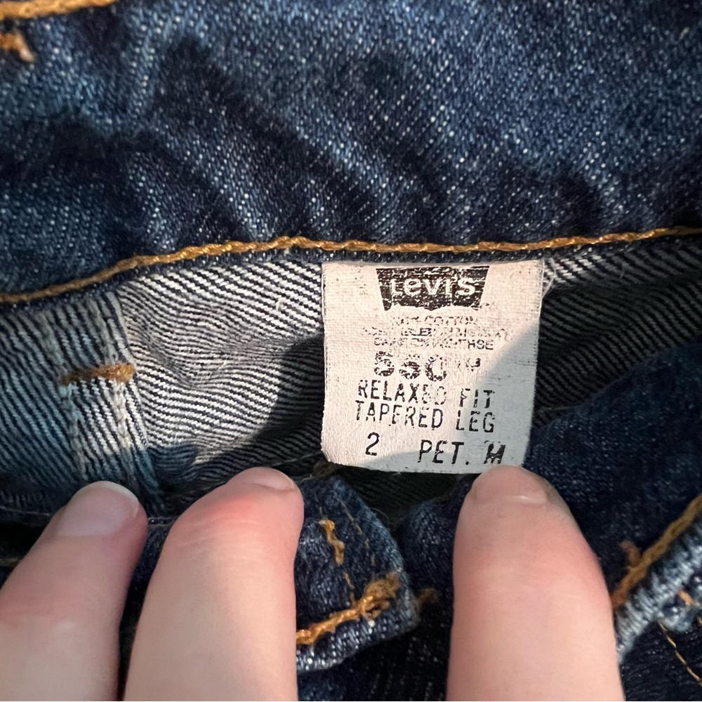 Classic Vintage Levi Tapered Blue Denim Jeans - Picture 3 of 8